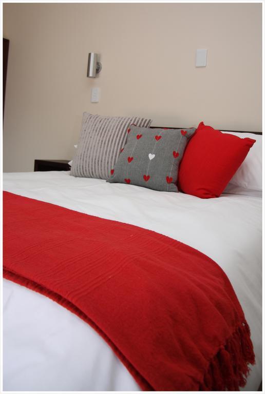 Be At Home Guesthouse Klerksdorp Værelse billede